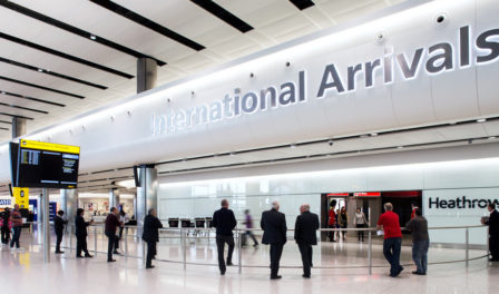 llegadas del aeropuerto de londres-heathrow