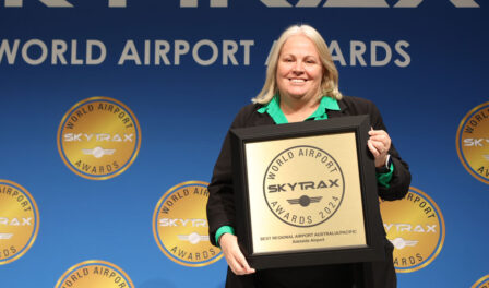 el aeropuerto de adelaida gana el premio como mejor aeropuerto regional de australia y el pacífico
