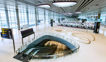 changi airport departure hall